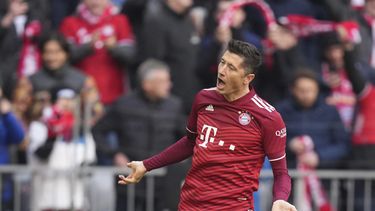 Bundesliga: Bayern vence a Augsburg con gol de Lewandowski