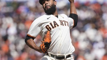 Heliot Ramos luce con Gigantes ante Miami al debutar en MLB