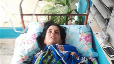 expulsan a opositora cubana en huelga de hambre de hospital en la isla.