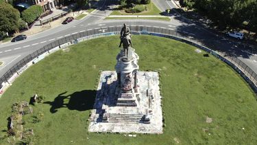 Retirarán la estatua del general Robert E. Lee en Richmond