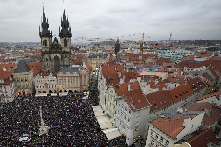 Casos de coronavirus baten nuevo récord en República Checa
