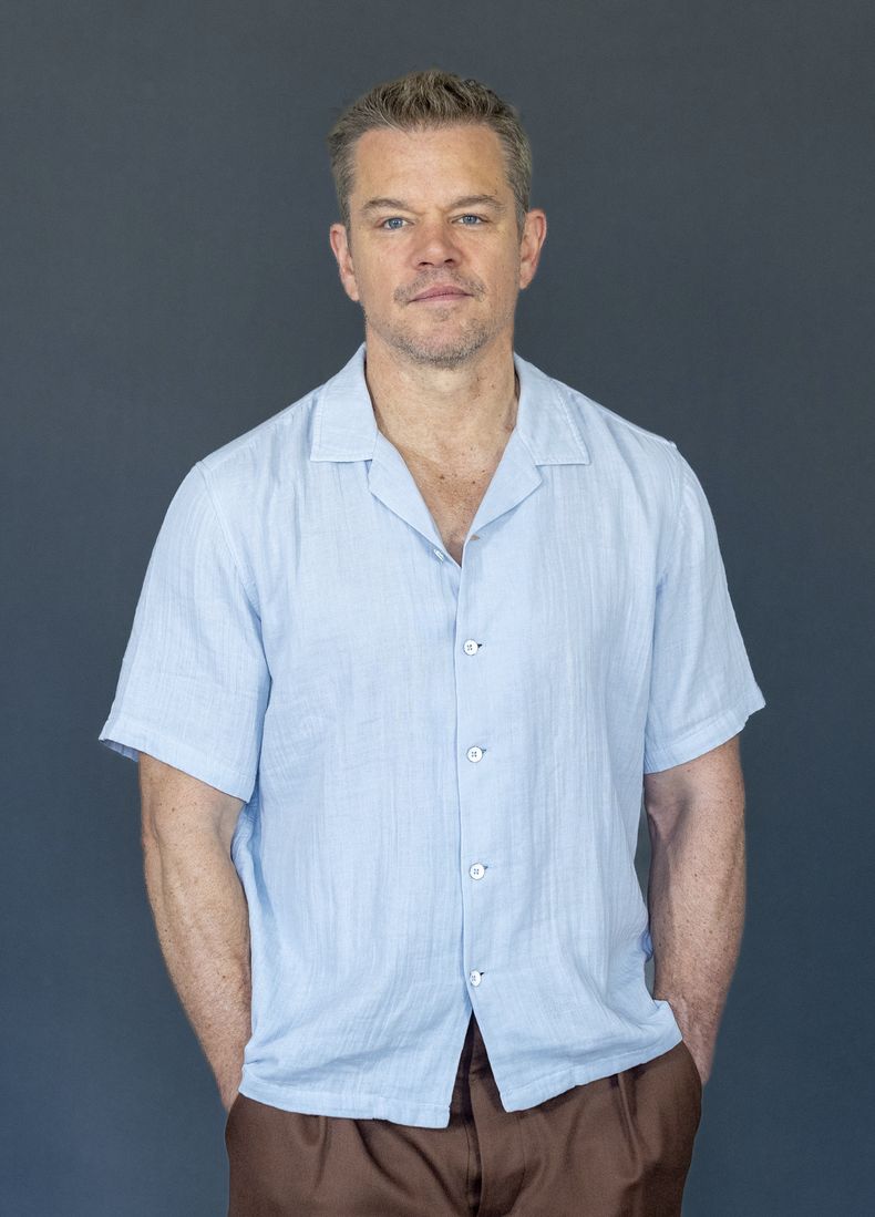 El actor Matt Damon posa para promocionar la película The Instigators el viernes 26 de julio de 2024 en Boston. (Foto AP/Reba Saldanha)