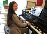 maria hanneman, una joven apasionada del piano clasico