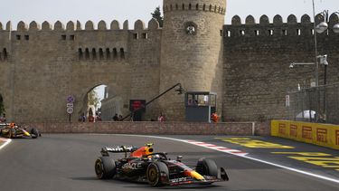 El mexicano Sergio Pérez del equipo Red Bull en el Gran Premio de Azerbaiyán en Baku, Azerbaiyán, el 30 de abril de 2023. (Foto AP /Darko Bandic)
