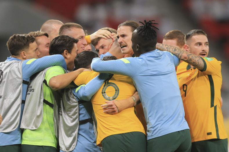 DEP-FUT MUNDIAL EMIRATOS-AUSTRALIA