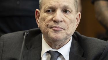 Harvey Weinstein en el tribunal de Manhattan para un nuevo juicio, el viernes 6 de junio de 2025, en Nueva York. (AP Foto/Yuki Iwamura)