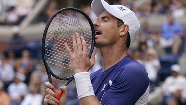 Jabeur evita eliminación y avanza a 4ta ronda en US Open
