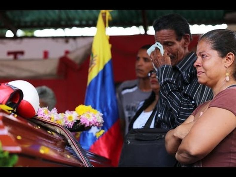 429 decesos se registraron sólo en caracas finalizando el mes de septiembre. La violencia se ha apoderado principalmente de los jóvenes, pues el homicidio se cuenta como la primera casusa de muerte entre chicos de 15 y 23 años.