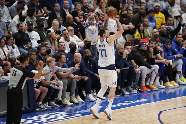 DEP-BAS WARRIORS-MAVERICKS