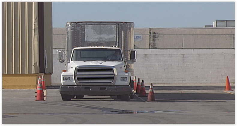 escuela camiones.PNG