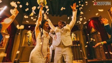 ¡que vivan los novios!  yotuel y beatriz luego se casan de nuevo