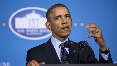 americateve | El presidente Barack Obama habla durante la Conferencia de Naciones Tribales, el 13 de noviembre de 2013, en el departamento del Interior, en Washington. Obama dijo a l&iacute;deres nativos estadounidenses el mi&eacute;rcoles 13 de noviembre de 2013 que v