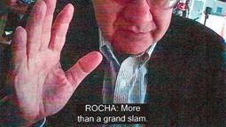 ARCHIVO – En esta imagen sin fecha, proporcionada por el Departamento de Justicia de Estados Unidos y presentada en la declaración jurada presentada en apoyo de una denuncia penal, aparece Manuel Rocha en una reunión con un agente encubierto del FBI. (Departamento de Justicia vía AP, Archivo)