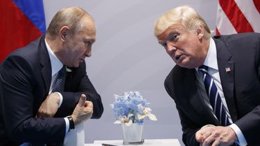 Documentos internos pidieron a Trump “NO FELICITAR” a Putin