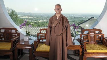 Policía de China investiga denuncias de abusos contra monje