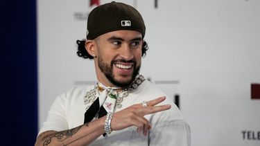 bad bunny llega otra vez a la cima con nuevo disco nadie sabe lo que va a pasar manana