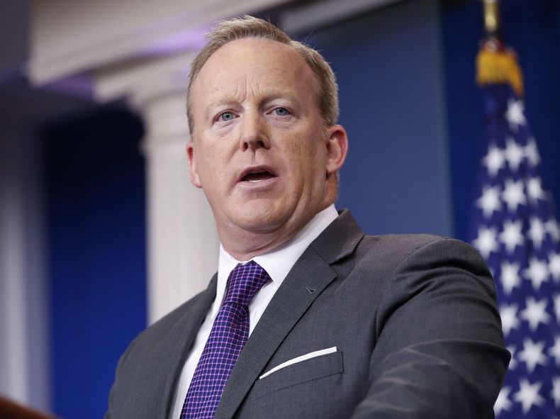 AMN-GEN_TRUMP-SPICER-0.jpg