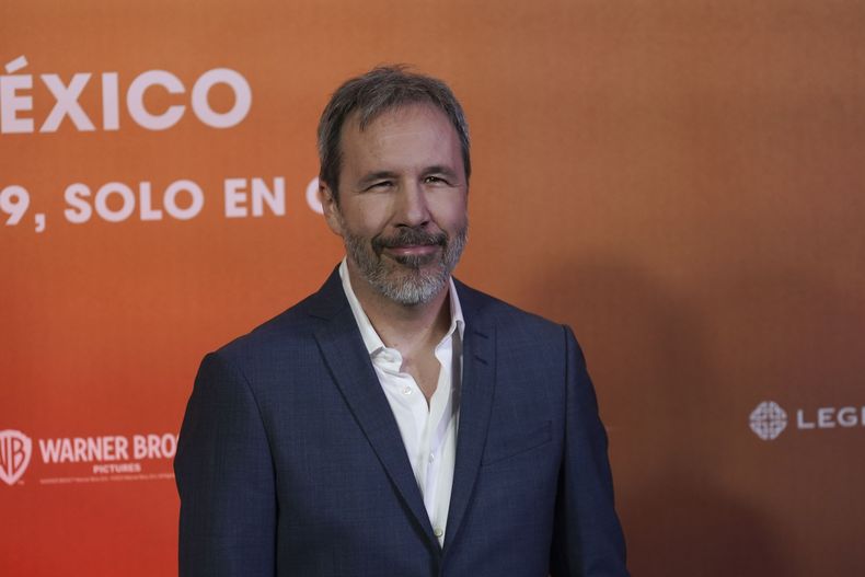 El cineasta canadiense Denis Villeneuve posa en una sesión fotográfica para promover la película Dune: Part Two en la Ciudad de México el lunes 5 de febrero de 2024. (Foto AP/Marco Ugarte)
