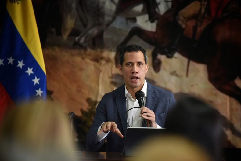 Guaido-sostuvo-reunion-con-sociedad-civil.6.jpg