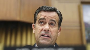 Trump elige a Ratcliffe para encabezar inteligencia de EEUU