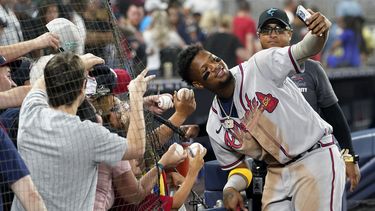 Acuña se ausenta de juego de Bravos por dolor en cuádriceps