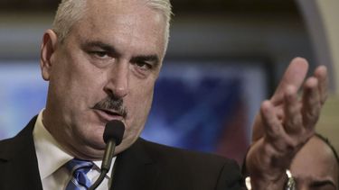 le da un mes a justicia para pesquisa del chat