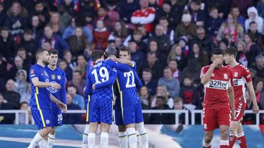 Chelsea avanza en la Copa FA y el Arsenal gana en la Premier