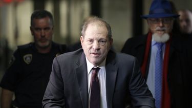 harvey weinstein es sentenciado a 23 anos en prision