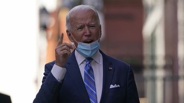 Equipo de Biden ofrece vistazo a estrategia contra COVID-19