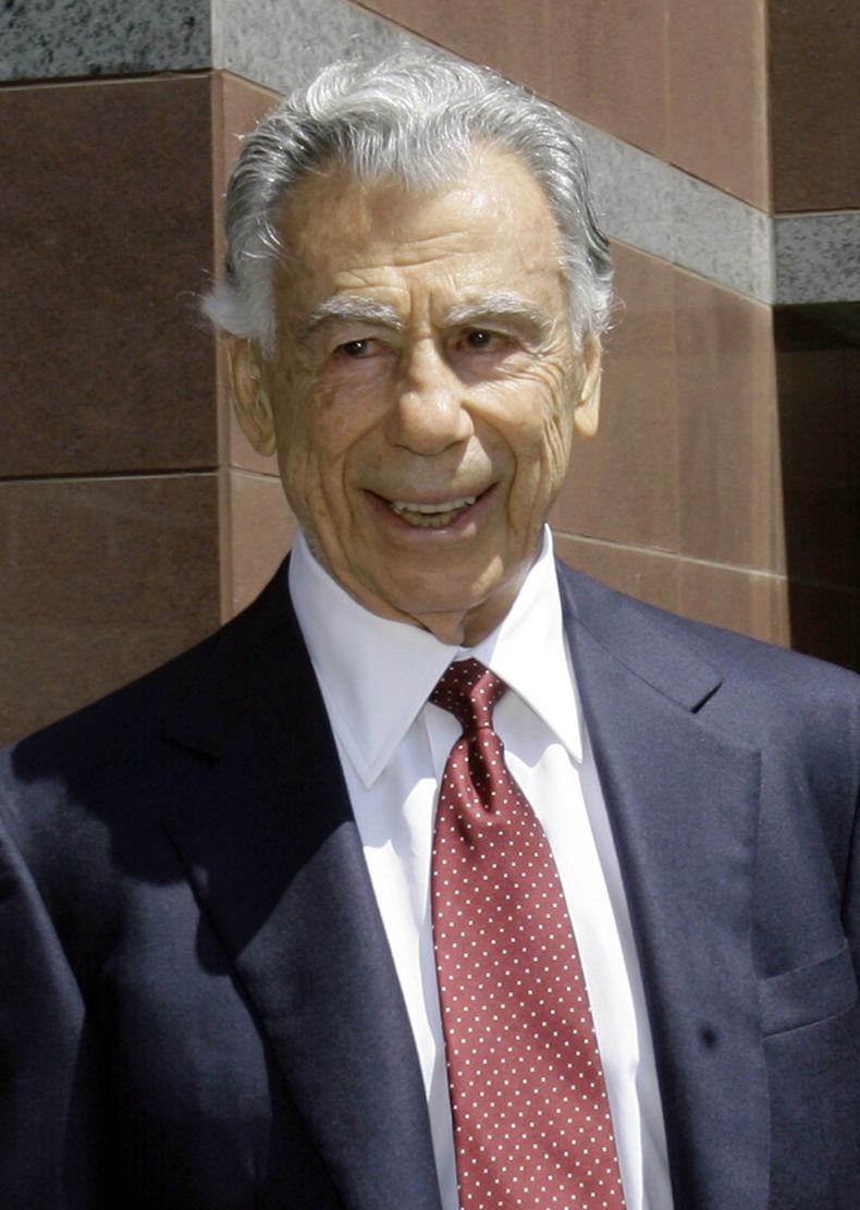 AMN-GEN_KIRK_KERKORIAN-DECESO-0.jpg