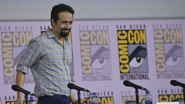 Lin-Manuel Miranda está obsesionado con “His Dark Materials”