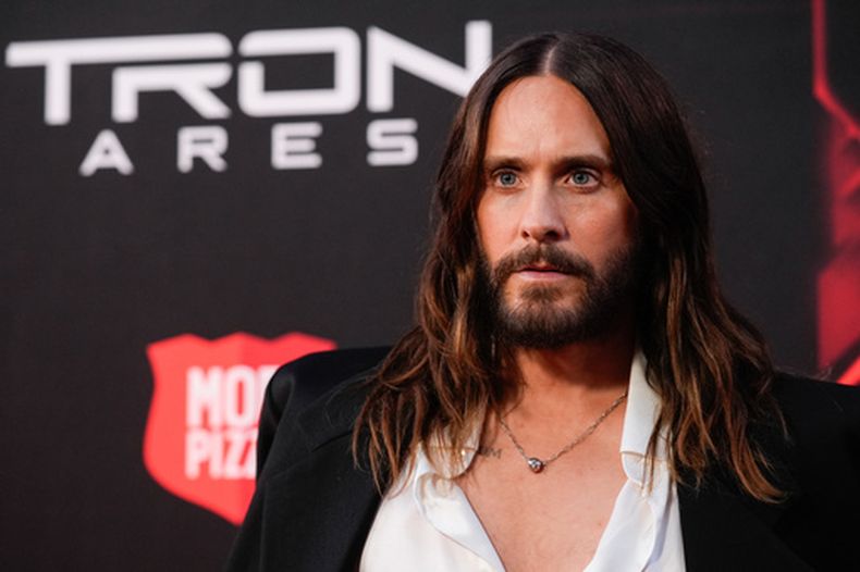 ARCHIVO - Jared Leto en la premier de Tron: Ares en Los Ángeles, el 6 de octubre de 2025. (AP Foto/Chris Pizzello, Archivo)