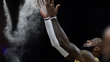 Tras Kareem: LeBron James busca romper récord de la NBA