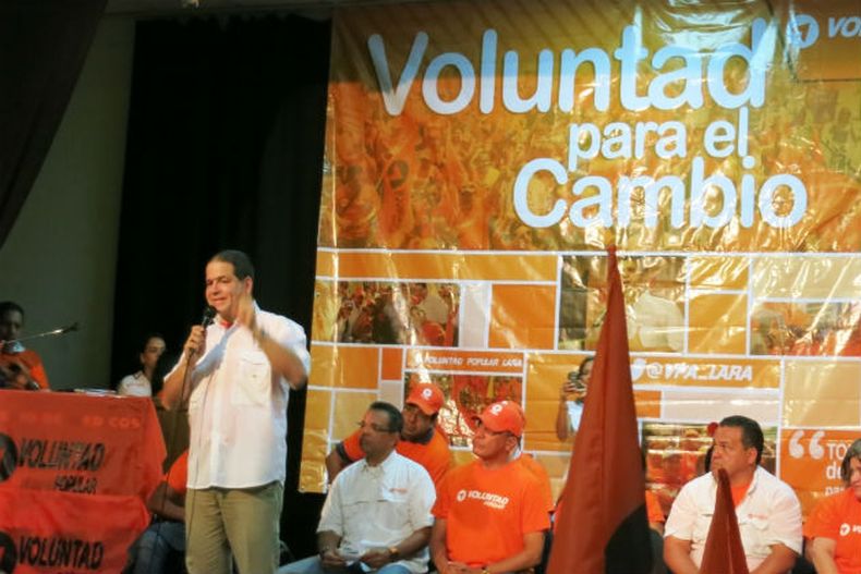 Luego de lo que denominaron ?La salida? (acción de protesta que exige, entre otras cosas, la renuncia de Nicolás Maduro, la organización política que preside Leopoldo López comenzará , la próxima semana a recoger firmas para activar este mecanismo que per