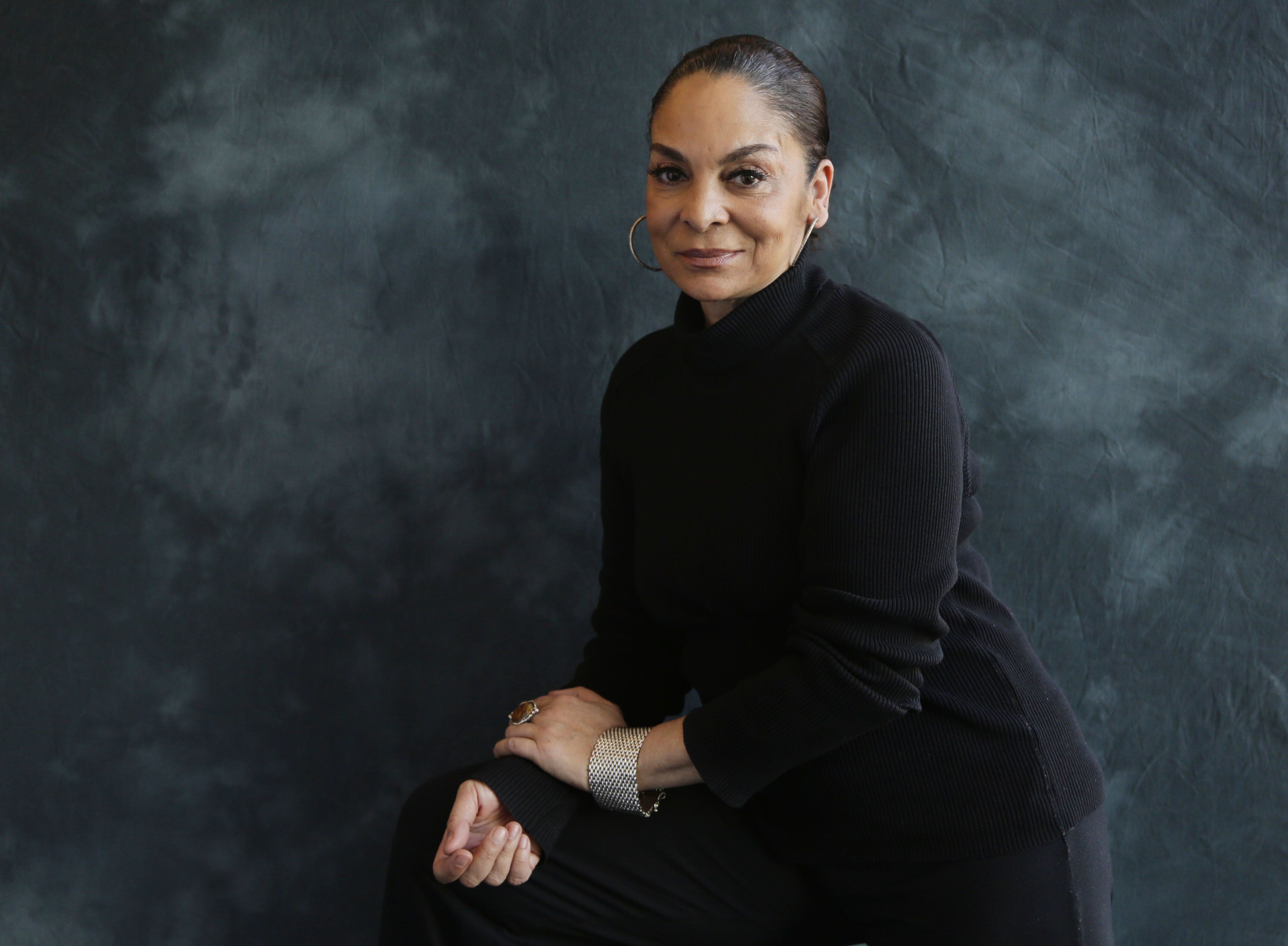 Jasmine Guy regresa al campus para drama de BET The Quad