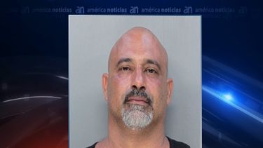 americateve | Ladrón de gasolinera Valero había sido arrestado en 40 ocasiones anteriormente.