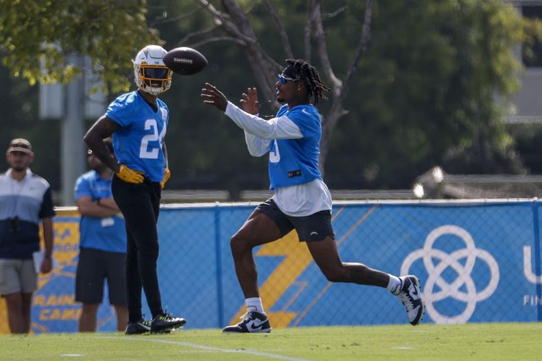 DEP-NFL CHARGERS-JAMES