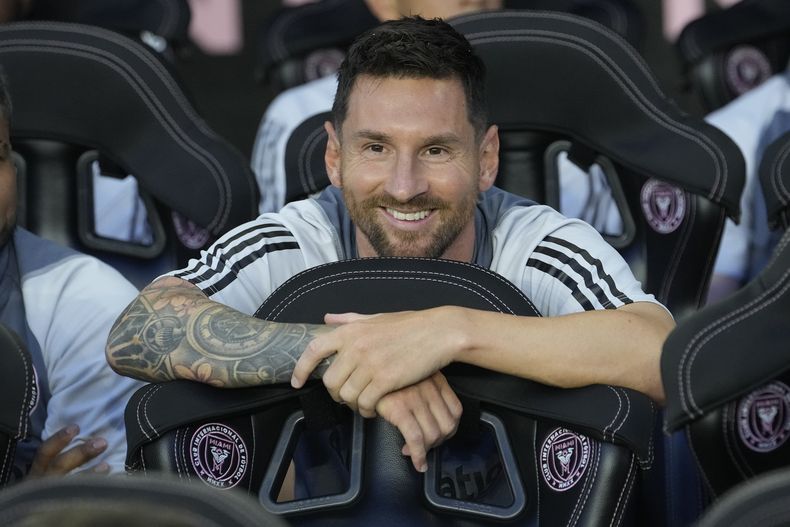 El delantero argentino Lionel Messi, del Inter Miami, previo al partido contra Cruz Azul en la Leagues Cupo, el viernes 21 de julio de 2023, en Fort Lauderdale, Florida. (AP Foto/Lynne Sladky)