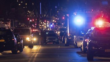 tiroteo en nueva york deja un policia muerto y otro herido