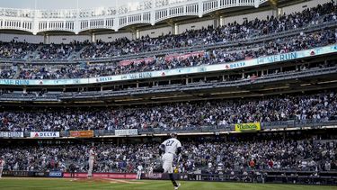 Stanton pega otro jonrón ante Boston; Yanquis ganan