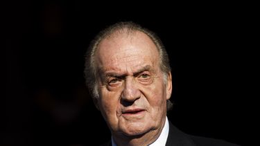 americateve | Archivo - En esta fotograf&iacute;a de archivo del 27 de diciembre de 2011 el rey Juan Carlos de Espa&ntilde;a parte de la sesi&oacute;n inaugural del Congreso espa&ntilde;ol en Madrid. Partidos pol&iacute;ticos, l&iacute;deres de distintos pa&iacute;ses