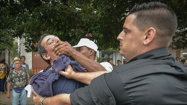 aviso a los represores en cuba: estan siendo vigilados