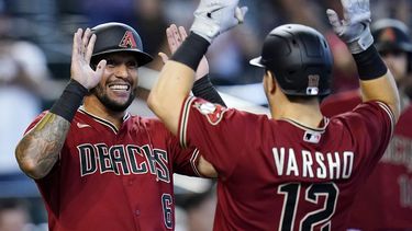 Diamondbacks doblegan a Tigres con ayuda de Varsho y Smith