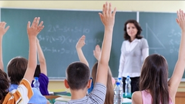 Escuelas pobres de Miami tienen mayoría de maestros inexpertos