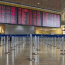 Una pareja abandona a su bebé en el mostrador de un aeropuerto tras llegar sin boleto para el niño