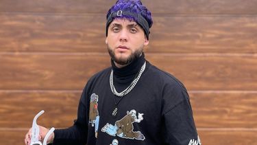 el cantante venezolano adso estrena hp junto al puertorriqueno kevvo