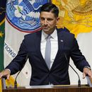 Funcionario denuncia presiones para alterar reportes de DHS