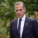 ARCHIVO - Hunter Biden sale de la corte federal el 11 de junio de 2024, en Wilmington, Del (Foto AP/Matt Slocum)