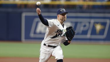 Kluber gana duelo a Cole; Rays vencen a Yanquis