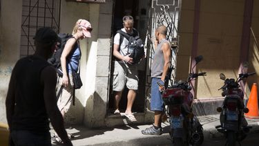 medio ano despues, cuba y eeuu sin acuerdo sobre embajadas